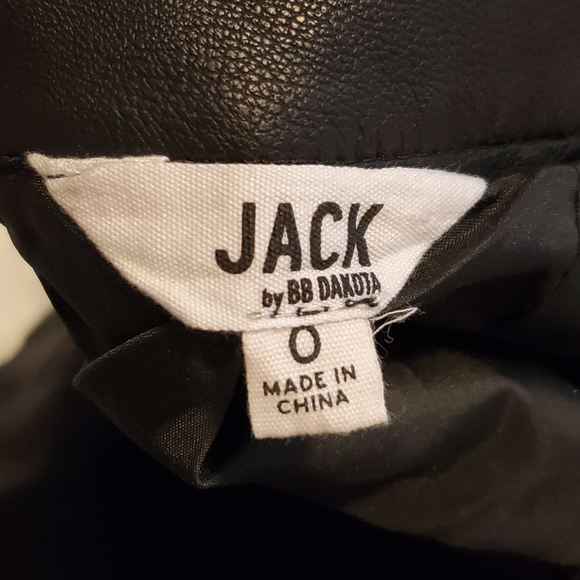 Jack BB Dakota Faux Leather / Pleather Skirt - Picture 6 of 9